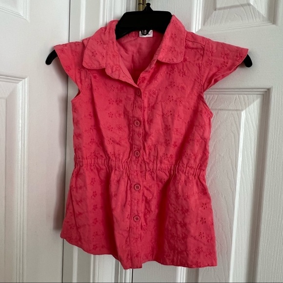 Sweet Button Down Blouse With Elasticized Waist And Stitched Floral Design - Picture 1 of 5